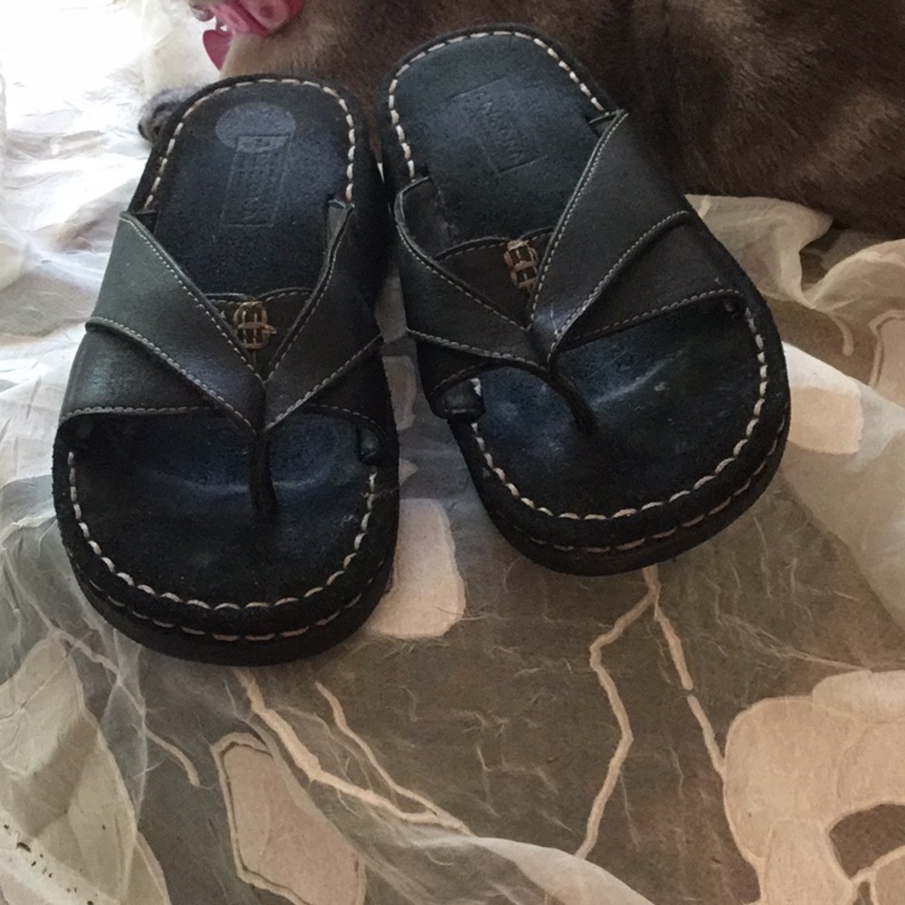 Vintage Arizona Platform Leather Sandals